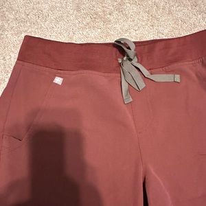 Sm Zamora Figs-Dark Cherry